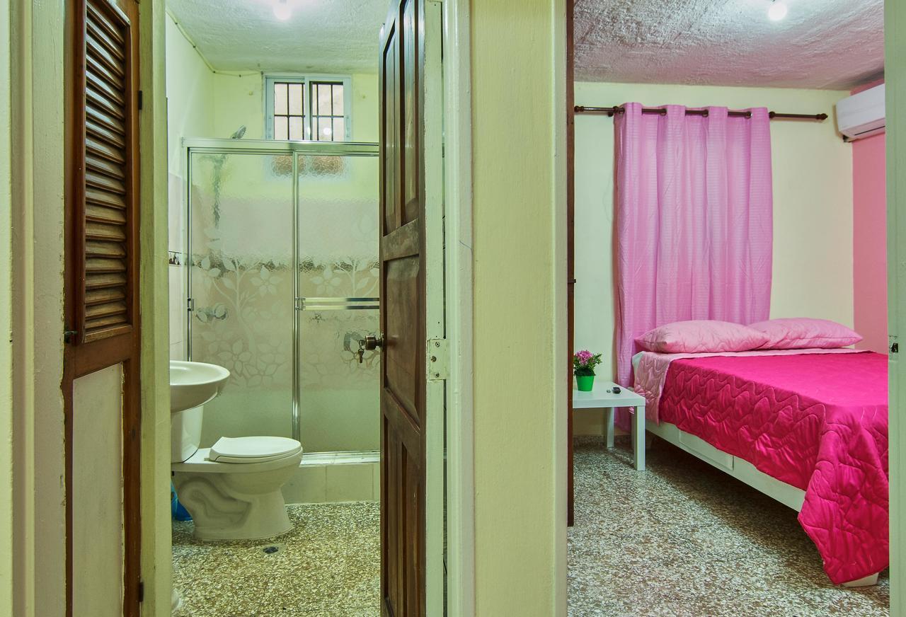 Queen Of Hearts Apartahotel Санто Доминго Екстериор снимка