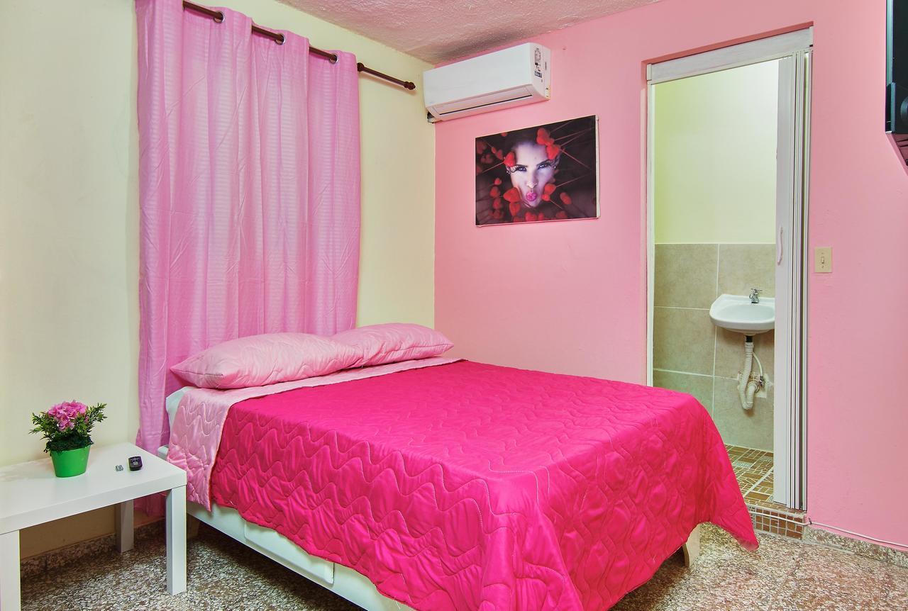 Queen Of Hearts Apartahotel Санто Доминго Екстериор снимка